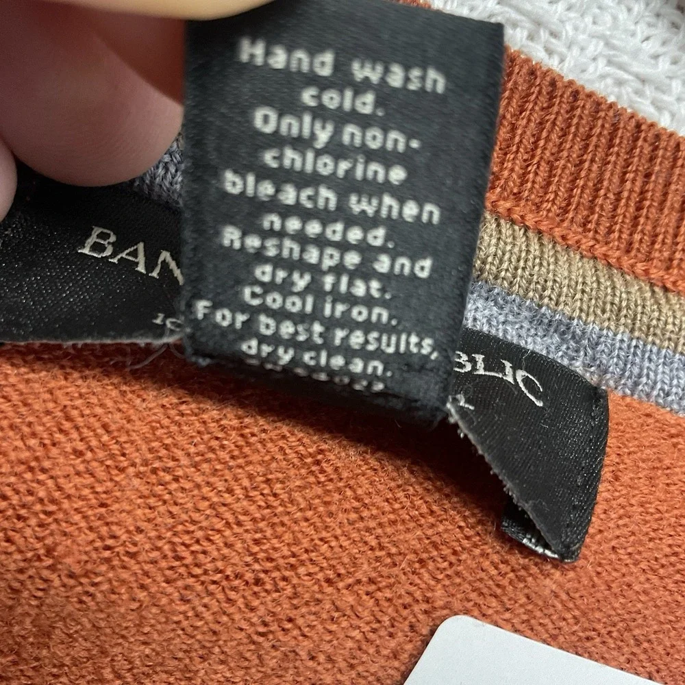 Banana Republic armpit 21